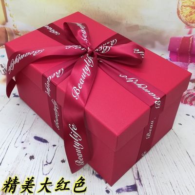 Noel Çorap CMYK Eflatun Hediye Paketleme Kutuları Oluklu Mukavva