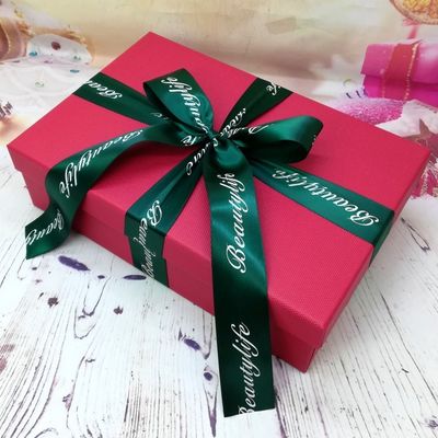 Noel Çorap CMYK Eflatun Hediye Paketleme Kutuları Oluklu Mukavva