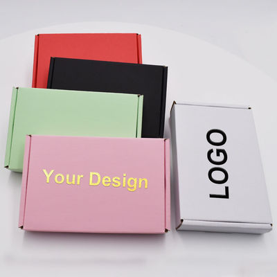 CMYK Çevre Dostu Posta Kutuları Pantone Geri Dönüşümlü Karton Ambalaj