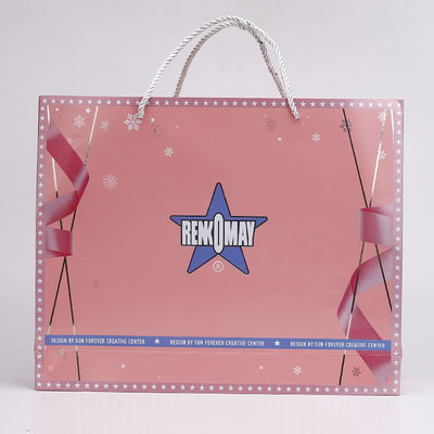 Giyim Hediye Paketleme 300gsm Kraft Kağıt Torba Tam Renkli Özelleştirme